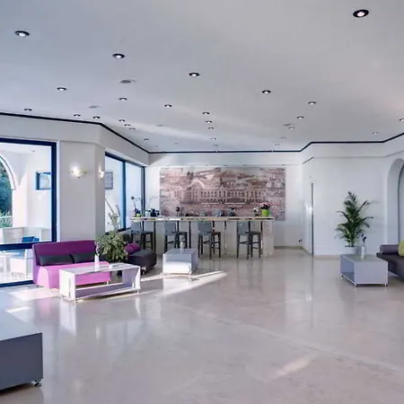 Larisa Boutique 3*