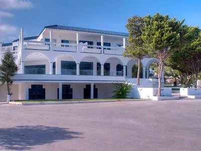 Larisa Boutique